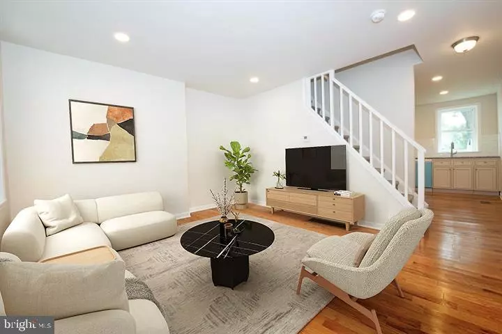 Ardmore, PA 19003,102 BROOKFIELD TER