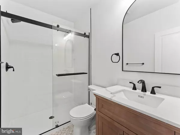 Woodbury, NJ 08096,21 S COLUMBIA ST