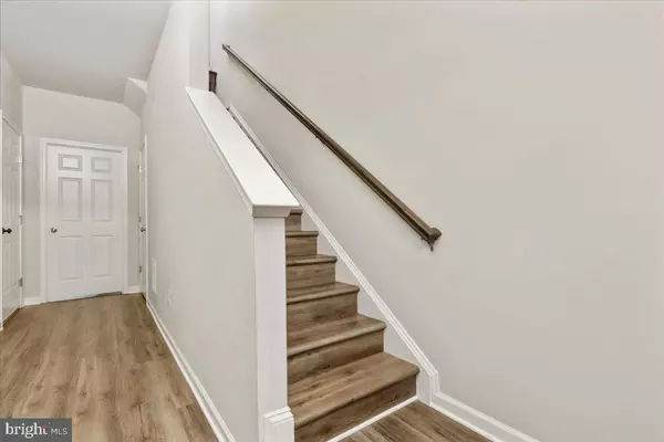 Stephenson, VA 22656,267 PATCHWORK