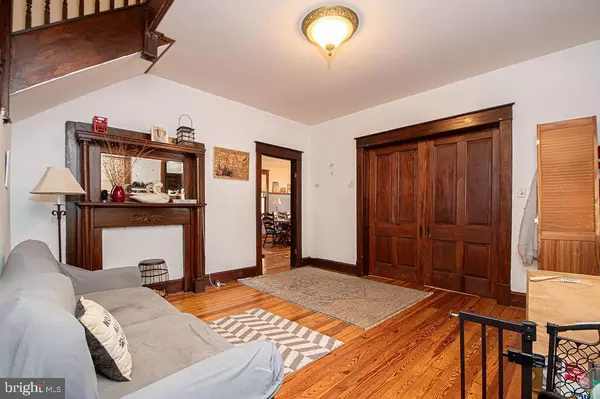 Front Royal, VA 22630,214 LEE ST