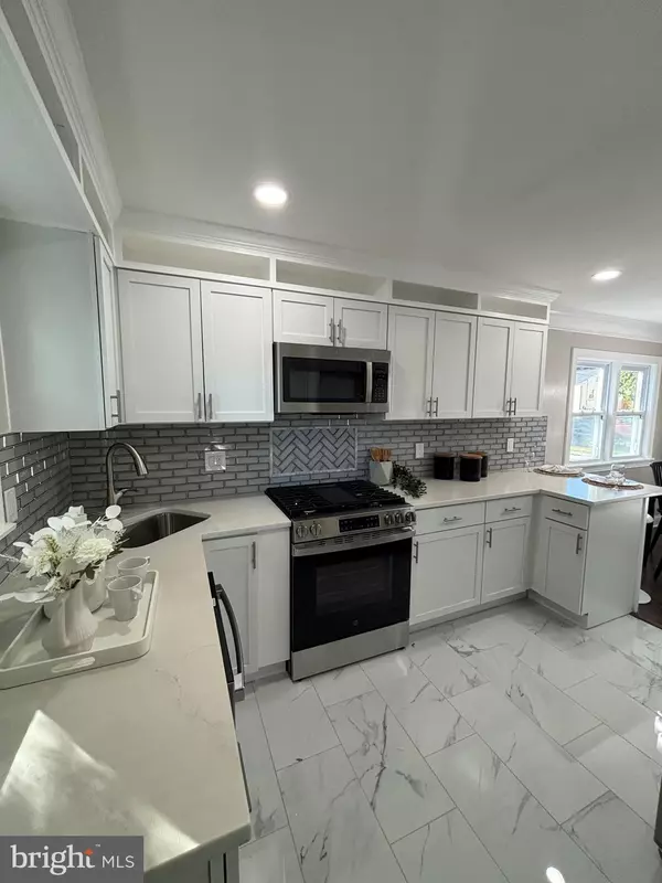 Hyattsville, MD 20782,6519 PARKWAY CT