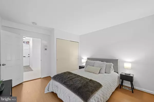 Baltimore, MD 21230,802 LEADENHALL ST