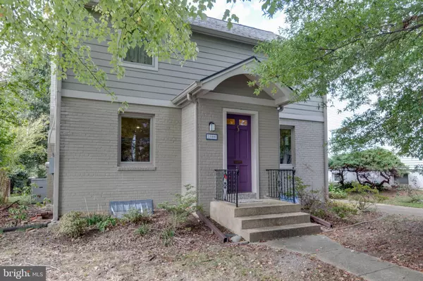 2508 DAVIS AVE, Alexandria, VA 22302
