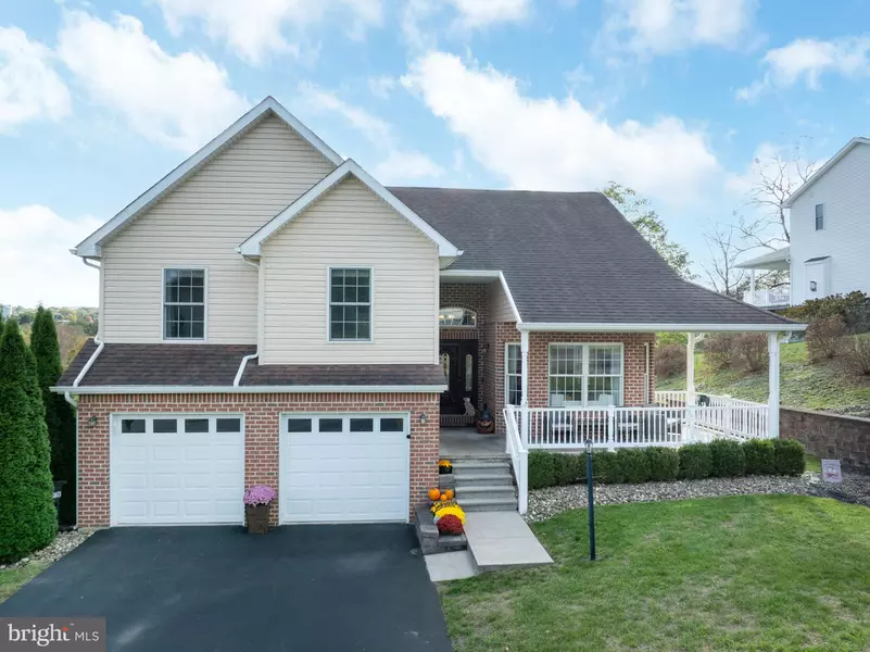 184 WILTSHIRE DR, Bellefonte, PA 16823