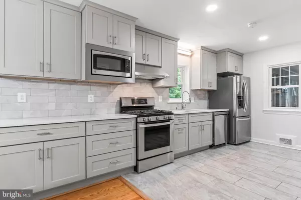 Falls Church, VA 22043,6616 KIRBY CT