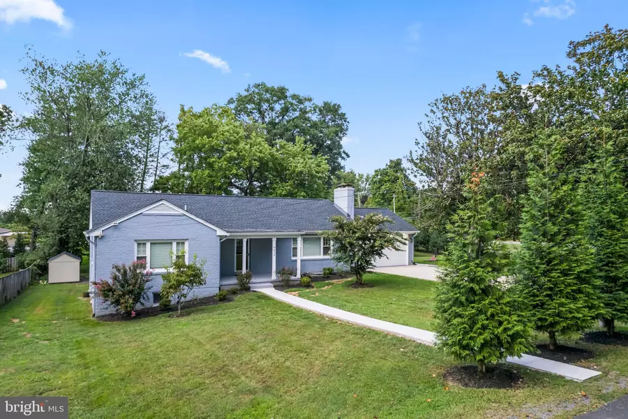 6616 KIRBY CT, Falls Church, VA 22043
