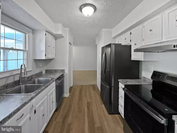 Waldorf, MD 20602,2337 VALE CT