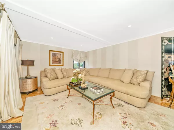 Baltimore, MD 21208,16 STONEHENGE #12