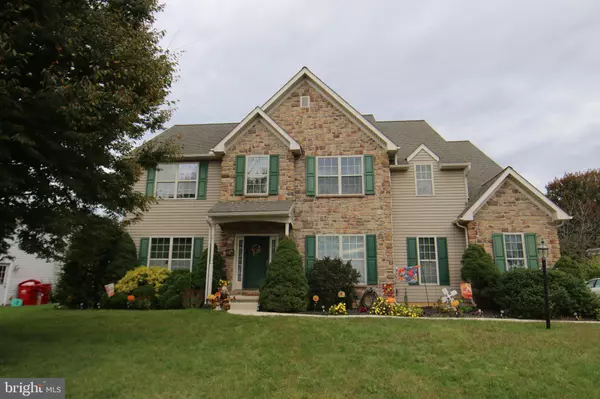 Palmyra, PA 17078,527 ROYAL ROAD