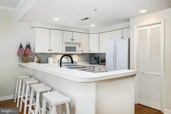 Ocean City, MD 21842,9 90TH ST #103