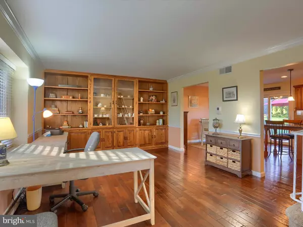 Mechanicsburg, PA 17050,5256 STRATHMORE DR