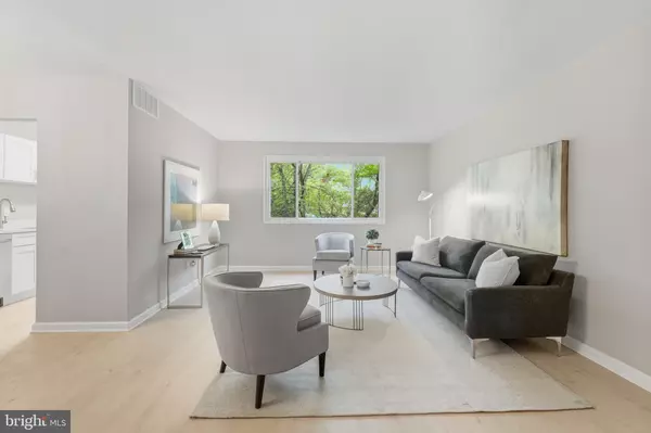 Hyattsville, MD 20781,3829 HAMILTON ST #E-304