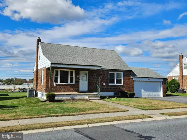 2823 GARFIELD AVE, Reading, PA 19609