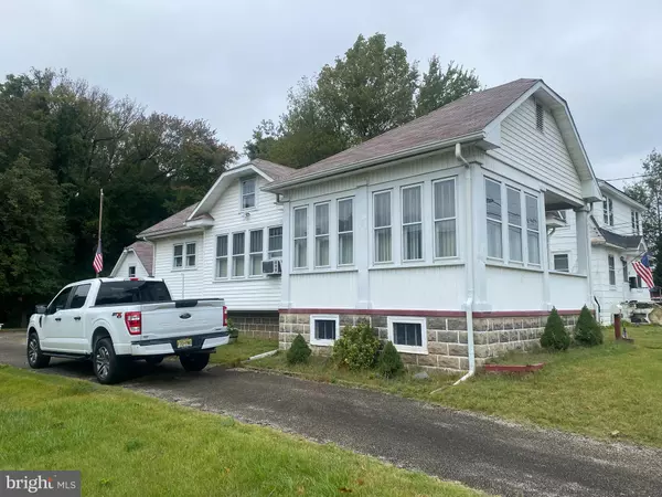 Berlin, NJ 08009,79 CROSS KEYS RD