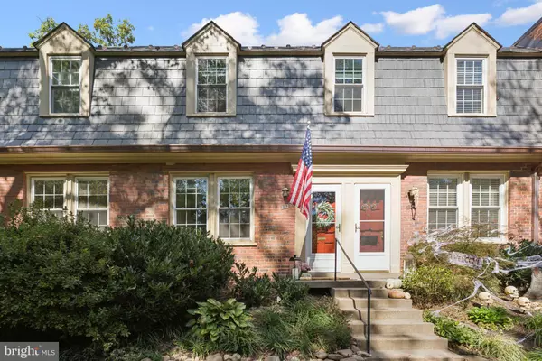 Arlington, VA 22204,1415 S BARTON ST #252