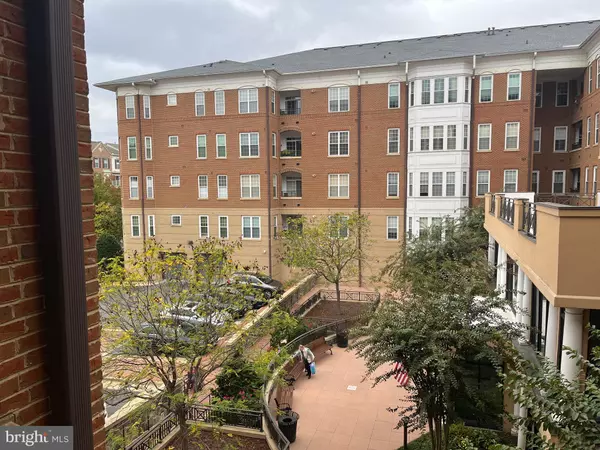 Fairfax, VA 22030,10328 SAGER