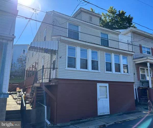 215 S 4TH ST, Minersville, PA 17954