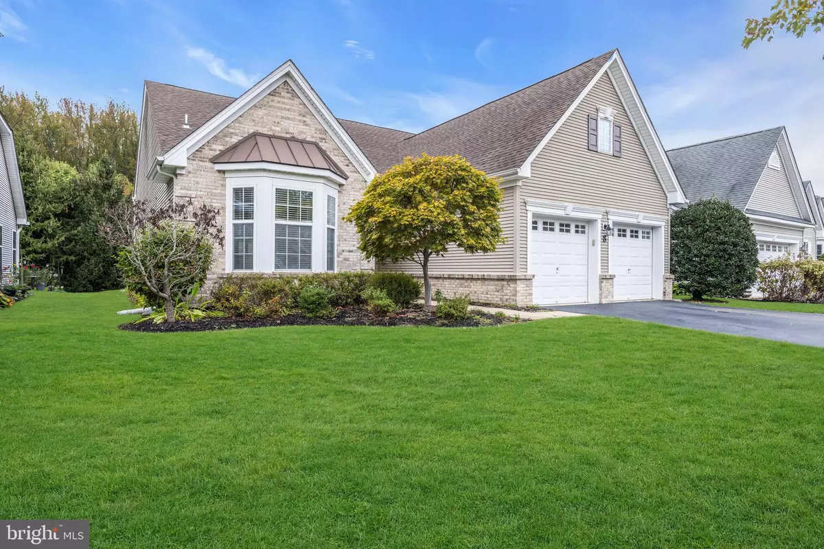 Hamilton, NJ 08691,8 BARBADOS CT