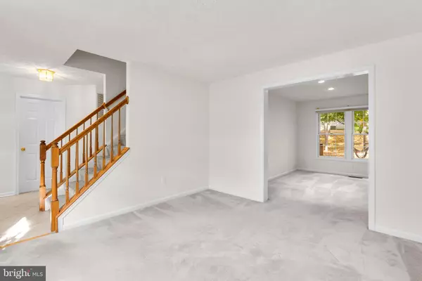 Owings Mills, MD 21117,4 ROMNEY CT