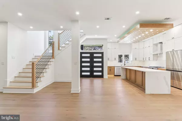 Springfield, VA 22151,5206 FERNDALE ST