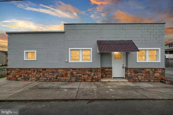 Steelton, PA 17113,301 STATE ST