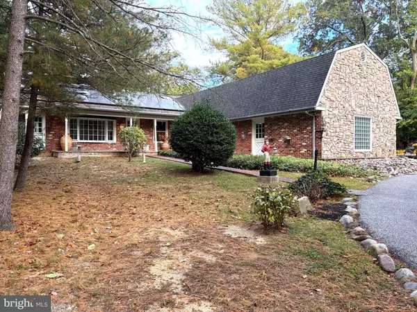 318 JOHNSON RD, Sicklerville, NJ 08081