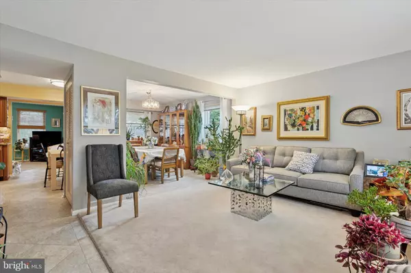 Bensalem, PA 19020,3325 PASQUALONE BLVD