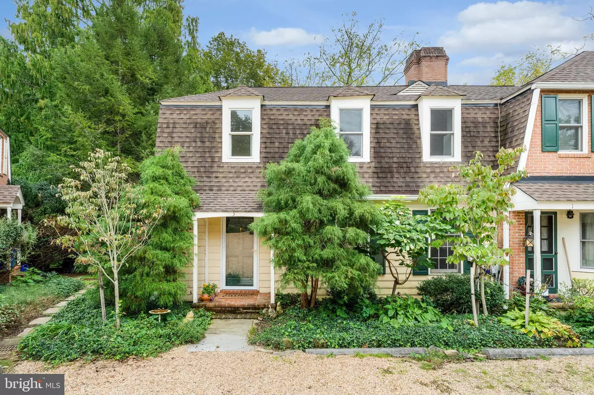 Middleburg, VA 20117,3 MEADOWBROOK CT S