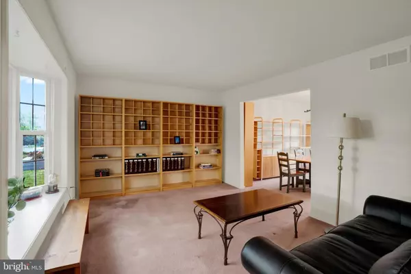 Pottstown, PA 19464,16 AUGUSTA DR