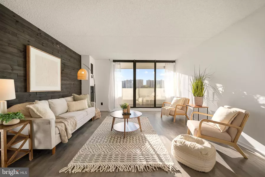 5911 EDSALL RD #908, Alexandria, VA 22304