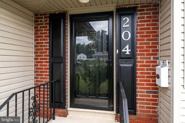 204 N GARDEN, Beverly, NJ 08010