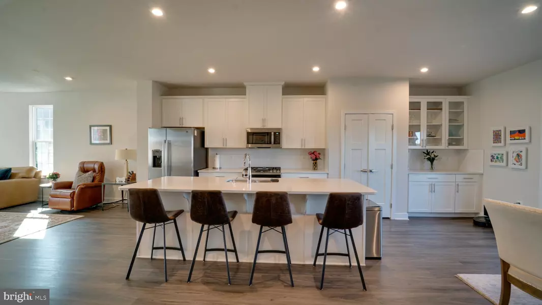 2630 JETSTREAM RD, Herndon, VA 20171