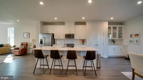 2630 JETSTREAM RD, Herndon, VA 20171