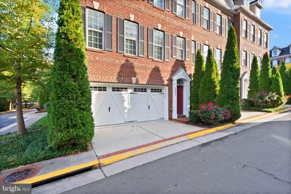 Fairfax, VA 22030,4081 GLENDALE WAY