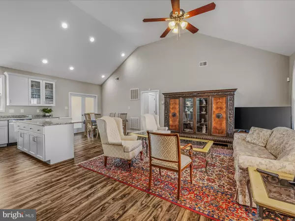 Martinsburg, WV 25405,17 BRIARCREST CIR