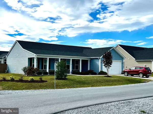 17 BRIARCREST CIR, Martinsburg, WV 25405