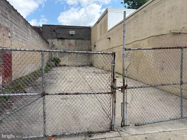 Philadelphia, PA 19132,2201 W CAMBRIA ST