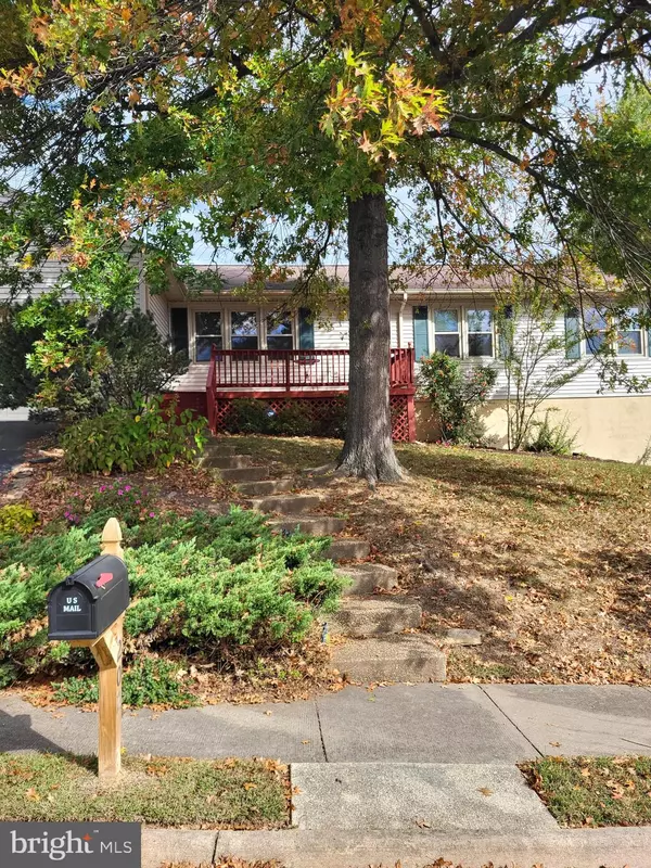 Leesburg, VA 20175,202 STRATFORD PL SW