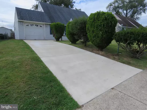 Levittown, PA 19056,35 PARKSIDE CIR