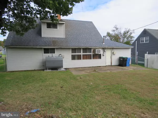 Levittown, PA 19056,35 PARKSIDE CIR