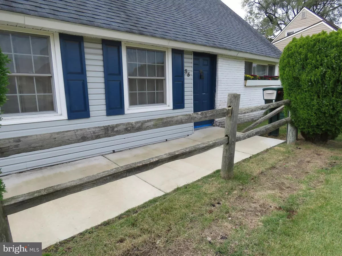 Levittown, PA 19056,35 PARKSIDE CIR