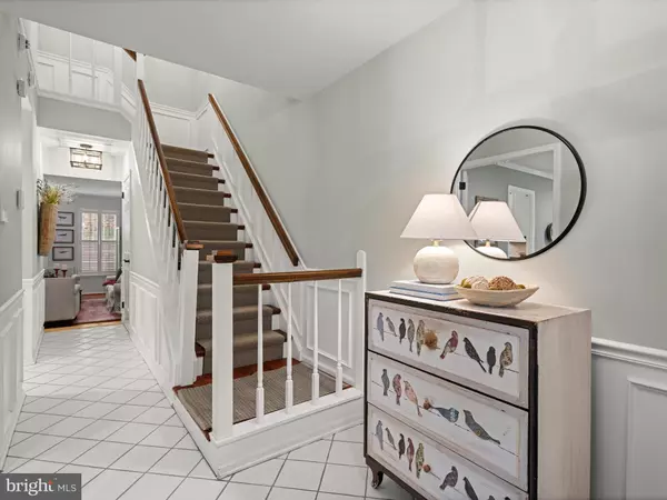 Paoli, PA 19301,2104 WEATHERSTONE DR