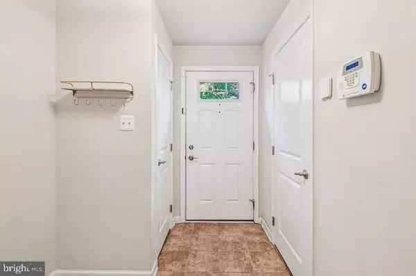 Brooklyn, MD 21225,787 GRAPE VINE LOOP