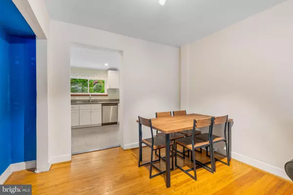 Philadelphia, PA 19147,215 GERRITT ST