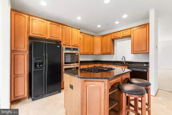 Ellicott City, MD 21043,8928 DAWSON MANOR DR