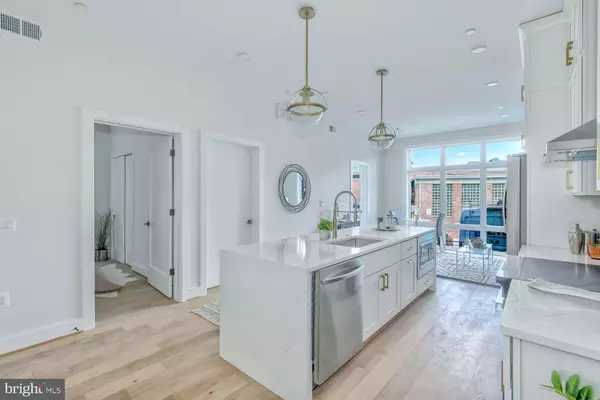 4347 HARRISON ST NW #2, Washington, DC 20015