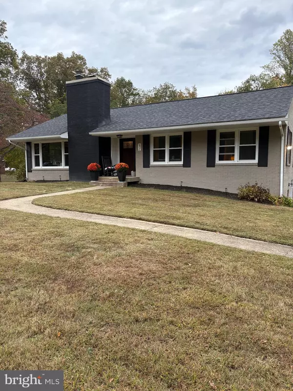 5426 GERMANTOWN RD, Midland, VA 22728