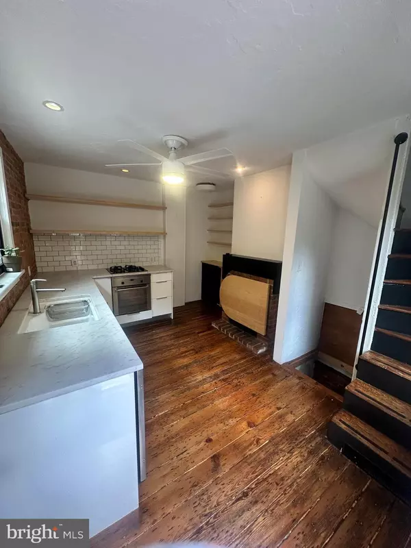 Philadelphia, PA 19147,410 S ALDER ST