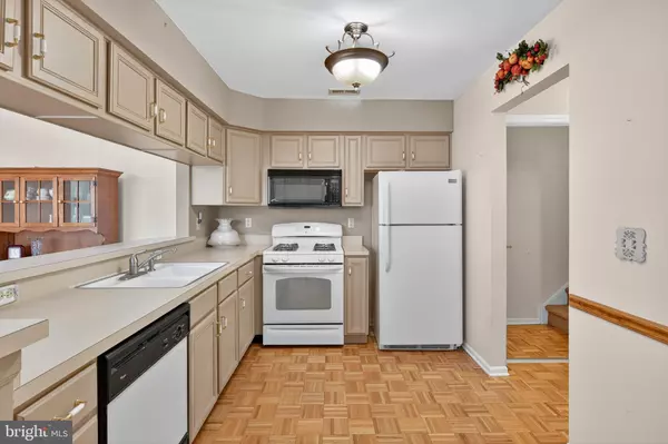 Pennington, NJ 08534,62 WOOLSEY CT