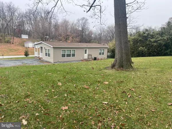 Greencastle, PA 17225,15334 SKYLINE DR